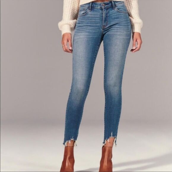 Abercrombie & Fitch Super Skinny Ankle Mid-Rise Raw Hem Jeans - Picture 1 of 8